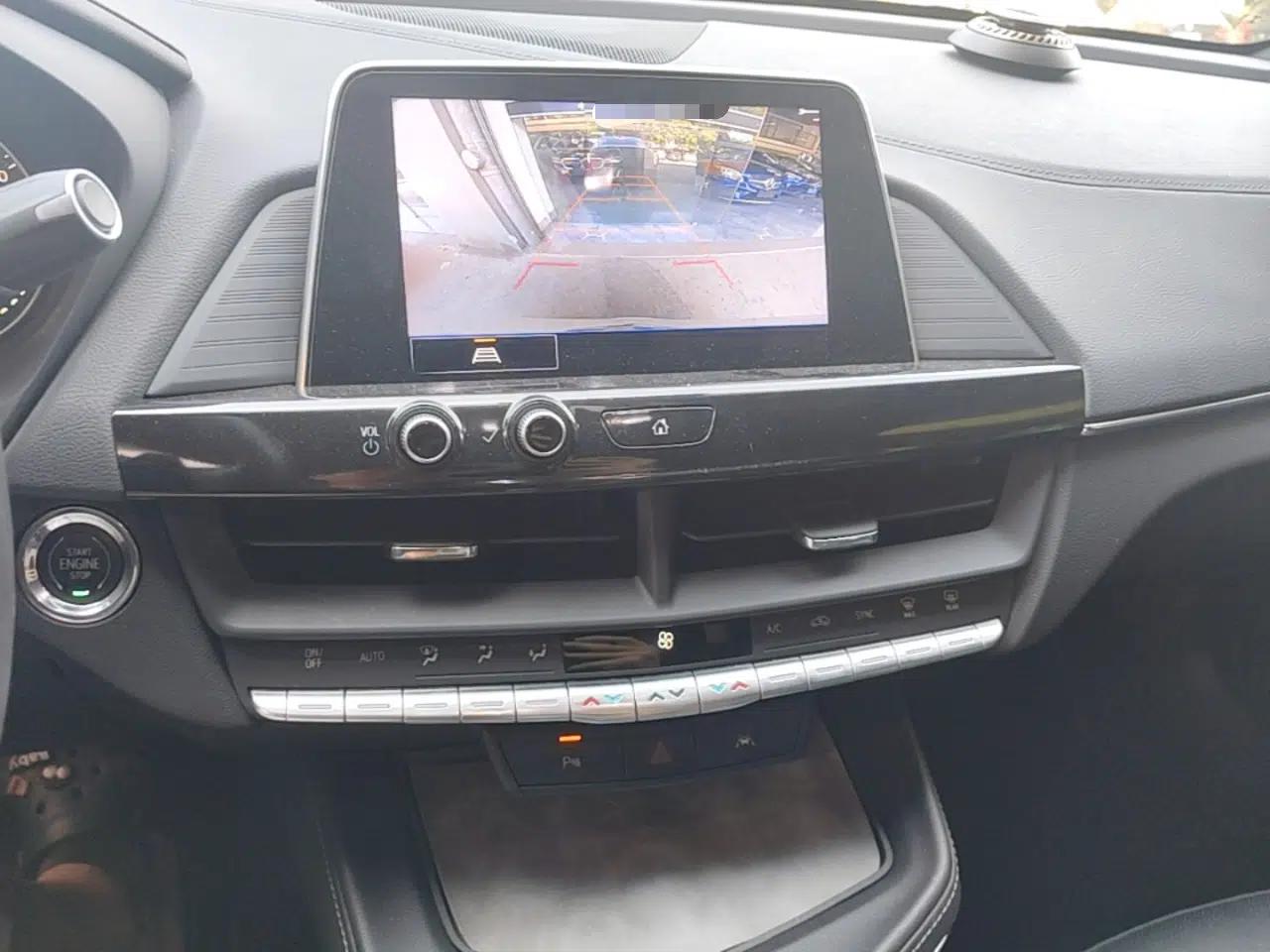 Cadillac CT4 2023 25T Luxury Model — миниатюра 15