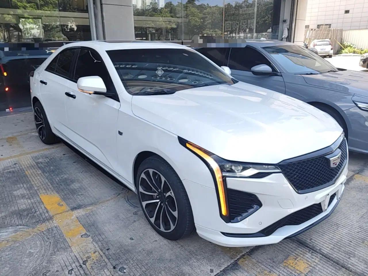 Cadillac CT4 2023 25T Luxury Model — миниатюра 3