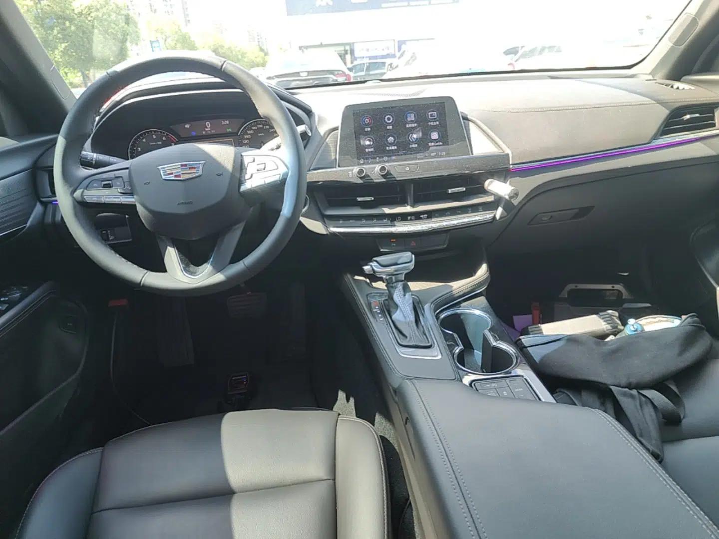 Cadillac CT4 2022 28T Fashion Edition — миниатюра 17