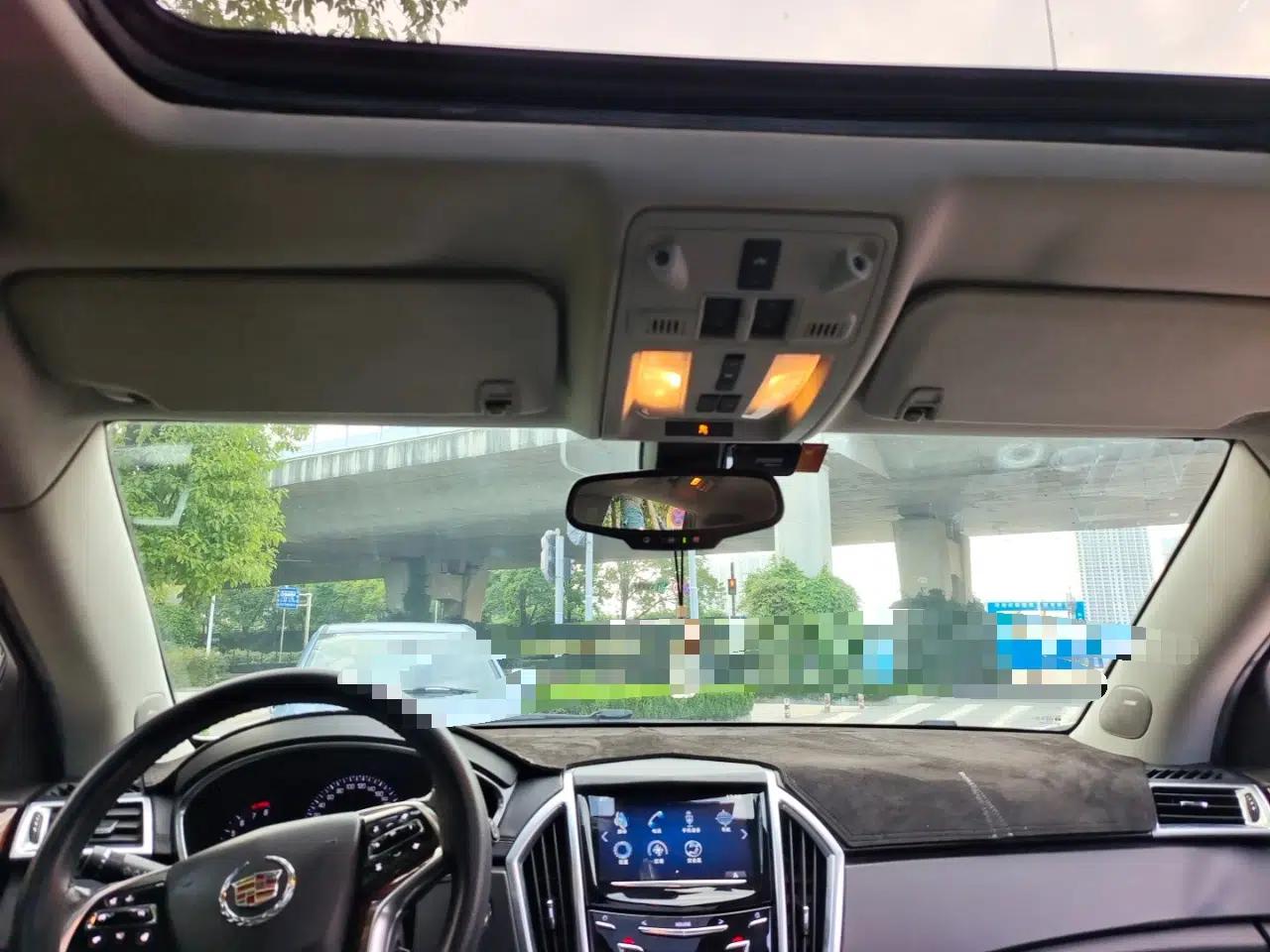 Cadillac SRX 2013 3.0L Leading Model — миниатюра 18