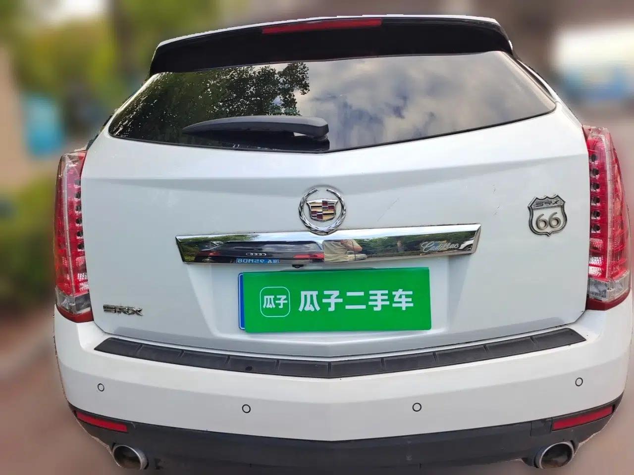 Cadillac SRX 2013 3.0L Leading Model — миниатюра 5