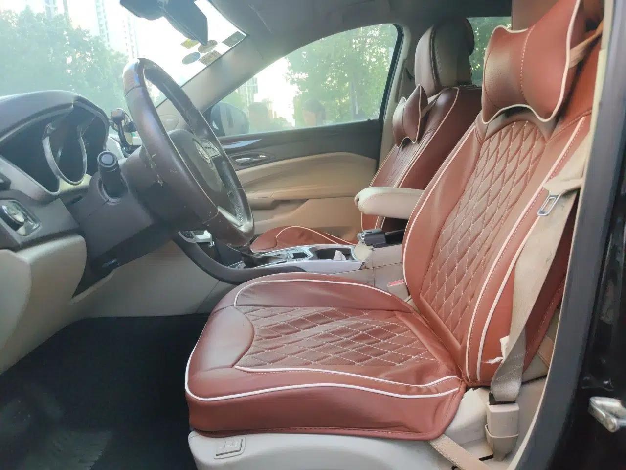 Cadillac SRX 2010 3.0L Flagship Edition — миниатюра 15