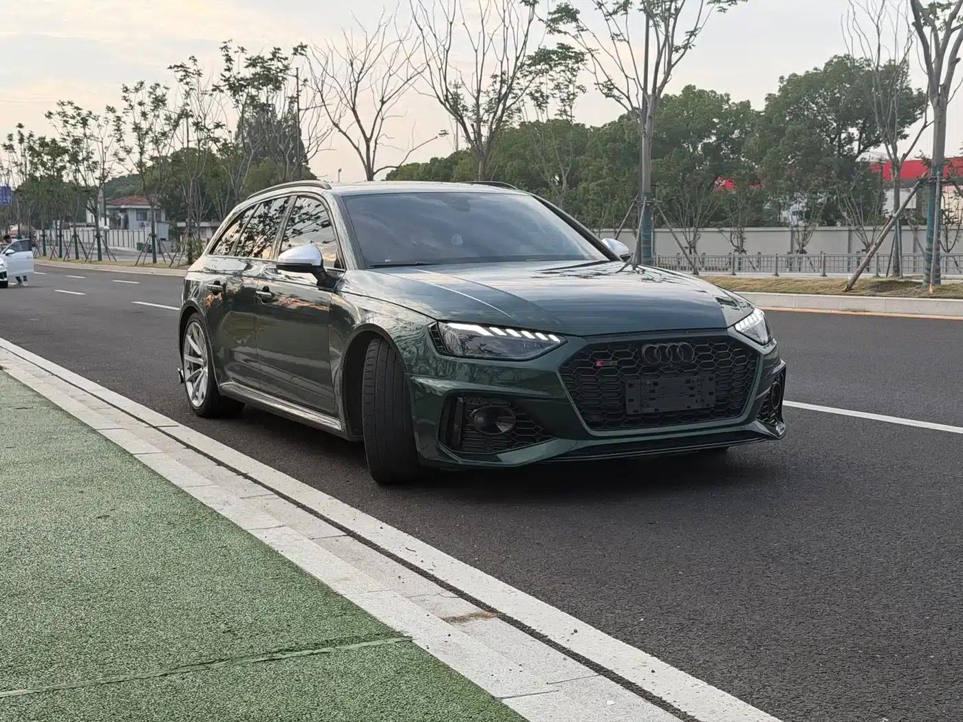 Audi RS 4 2020 RS 4 2.9T Avant — миниатюра 4