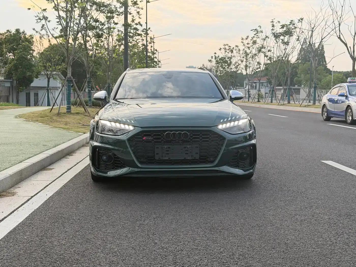 Audi RS 4 2020 RS 4 2.9T Avant — миниатюра 5