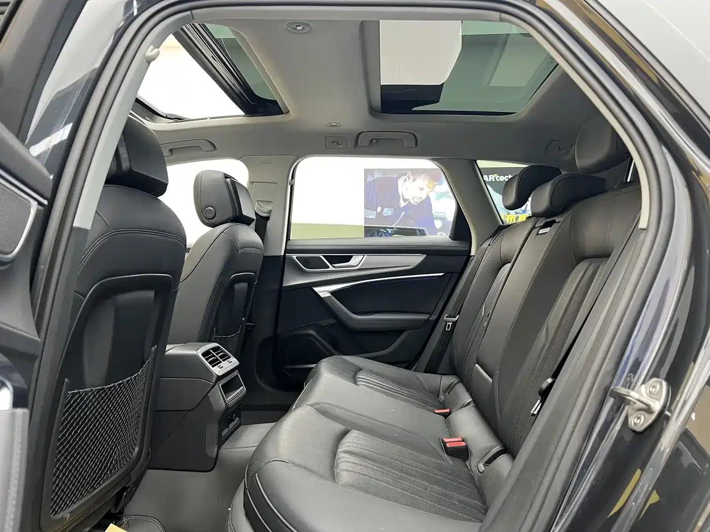 2022 Audi A6 allroad quattro Explorer 55 TFSI Premium Off-Road Model (Imported) — миниатюра 8