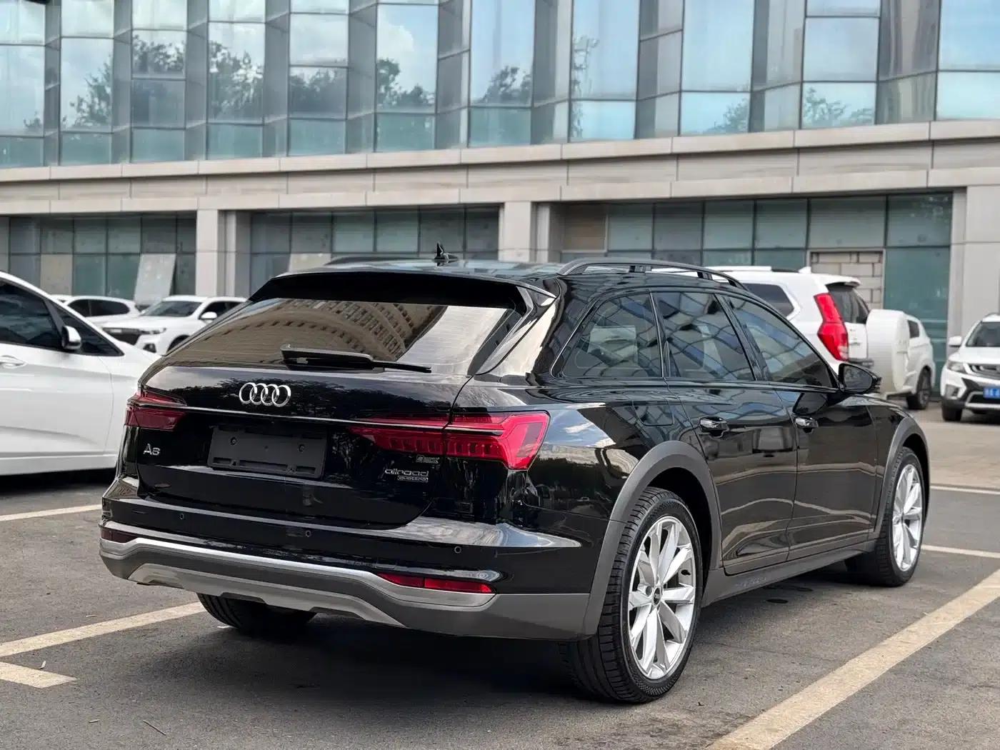 2021 Audi A6 allroad quattro Explorer 55 TFSI Premium Off-Road Model (Imported) — миниатюра 13
