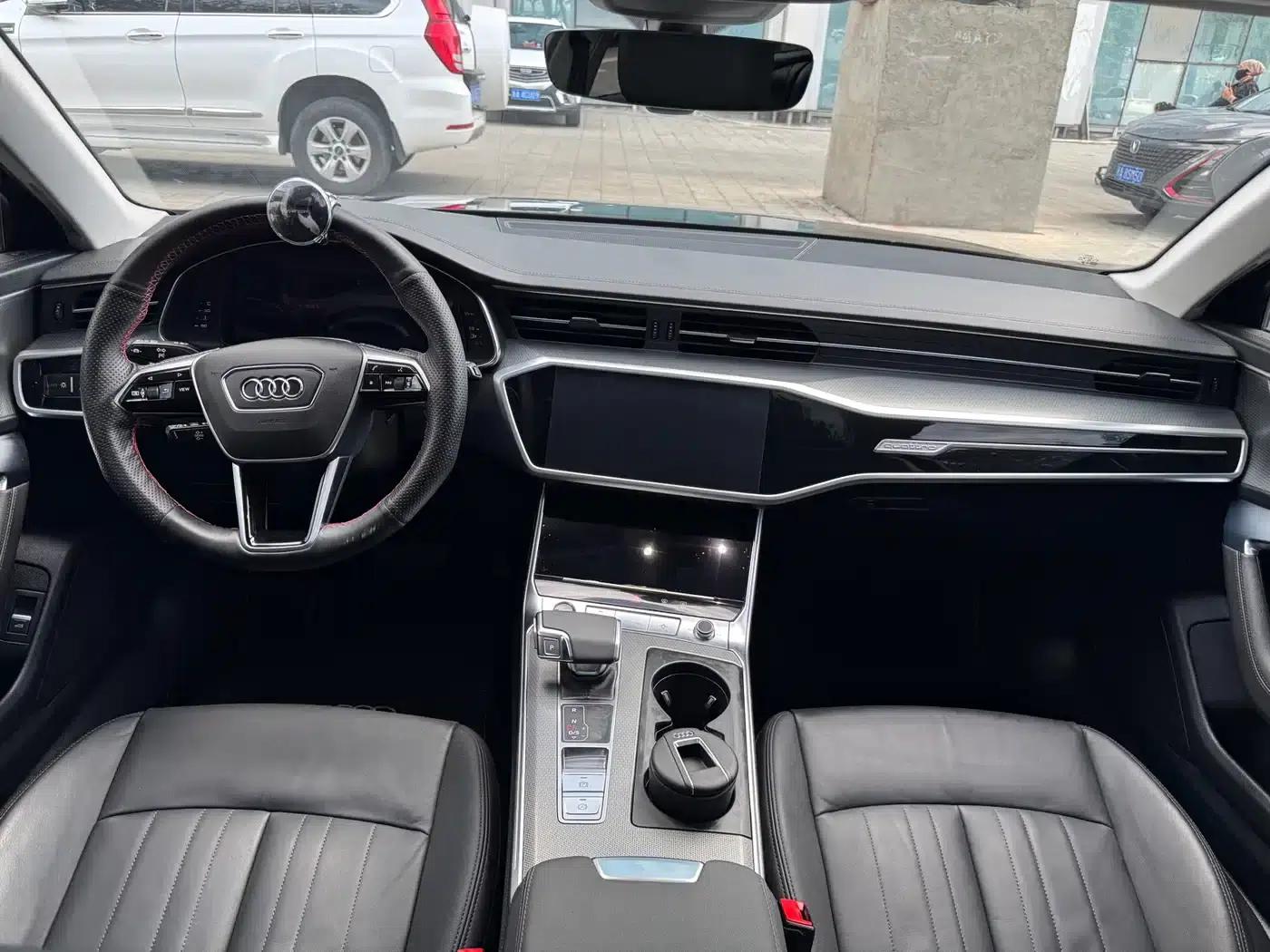 2021 Audi A6 allroad quattro Explorer 55 TFSI Premium Off-Road Model (Imported) — миниатюра 6