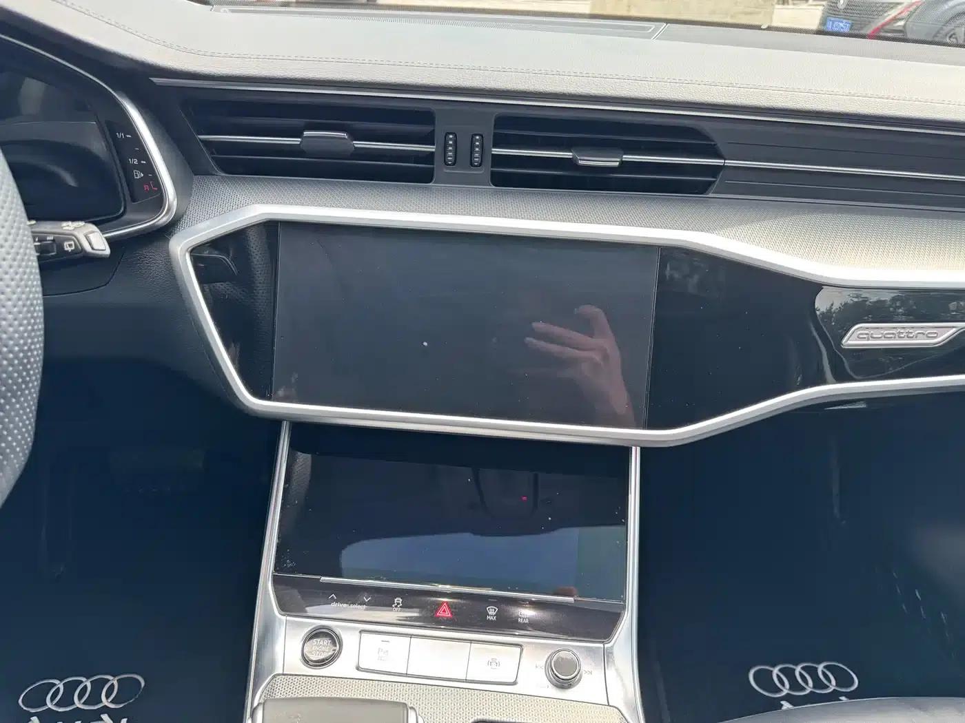 2021 Audi A6 allroad quattro Explorer 55 TFSI Premium Off-Road Model (Imported) — миниатюра 8