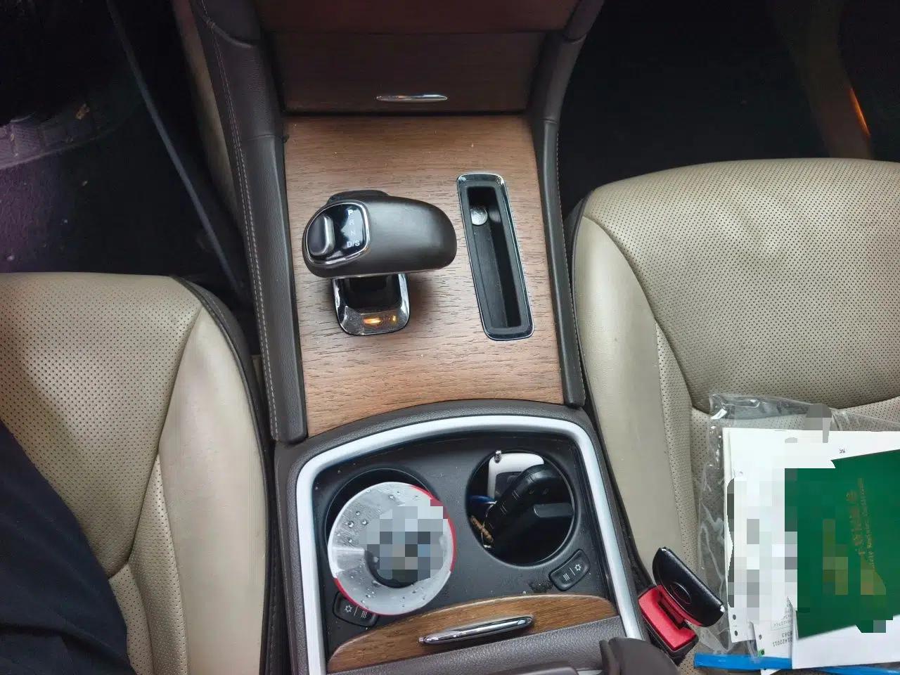 Chrysler 300C 2014 3.0L Excellence Edition — миниатюра 14