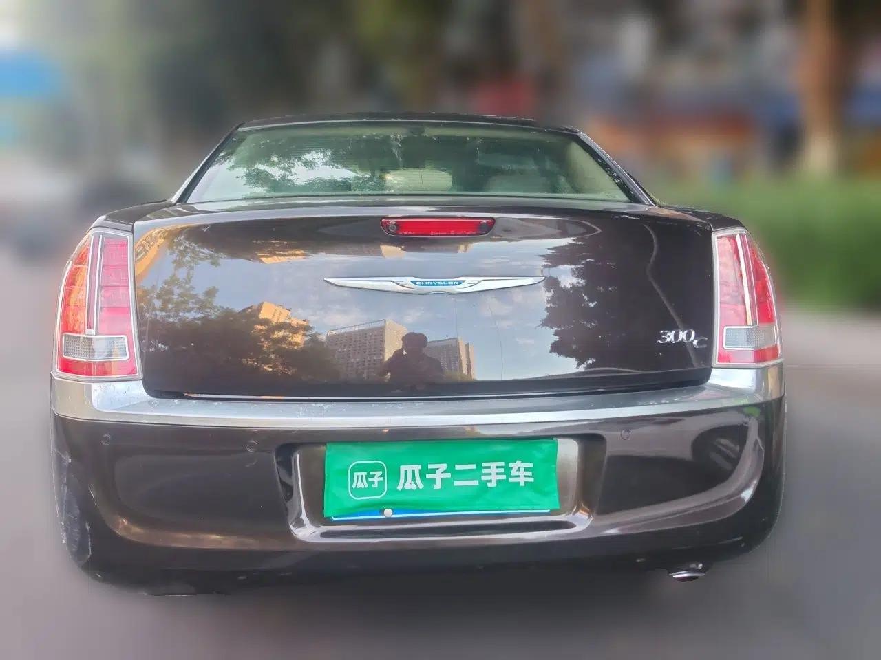 Chrysler 300C 2013 3.6L Prestige Edition — миниатюра 5