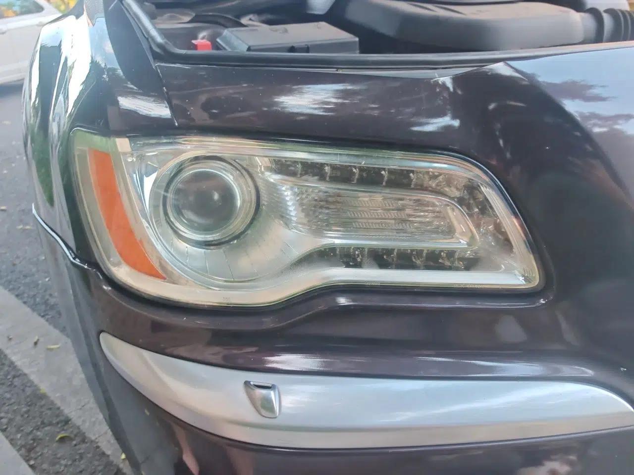 Chrysler 300C 2013 3.6L Prestige Edition — миниатюра 7
