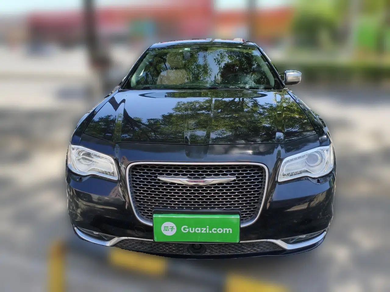 Chrysler 300C 2014 3.0L Excellence Edition — миниатюра 2