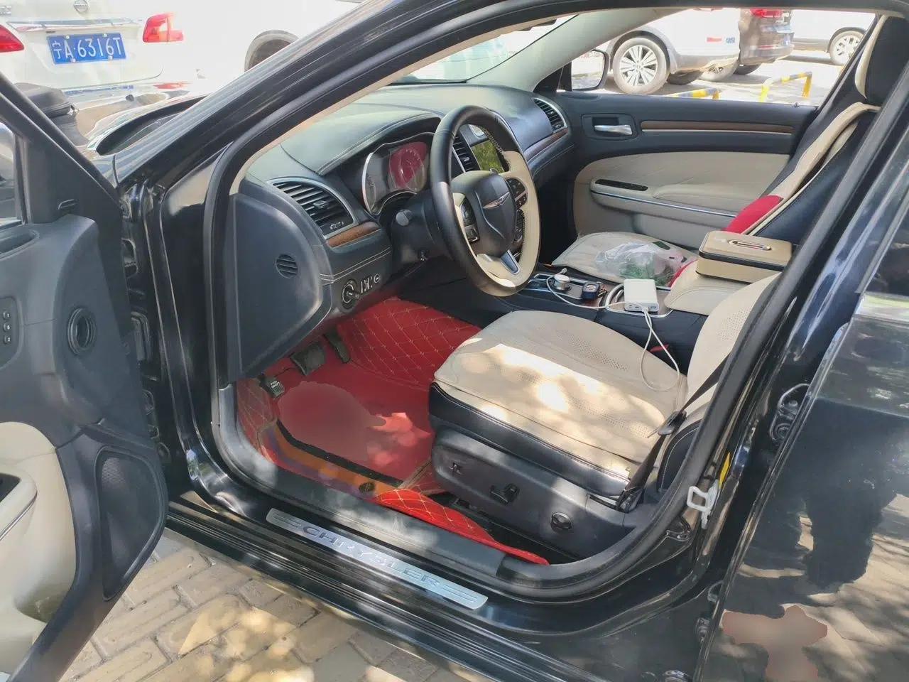 Chrysler 300C 2014 3.0L Excellence Edition — миниатюра 16