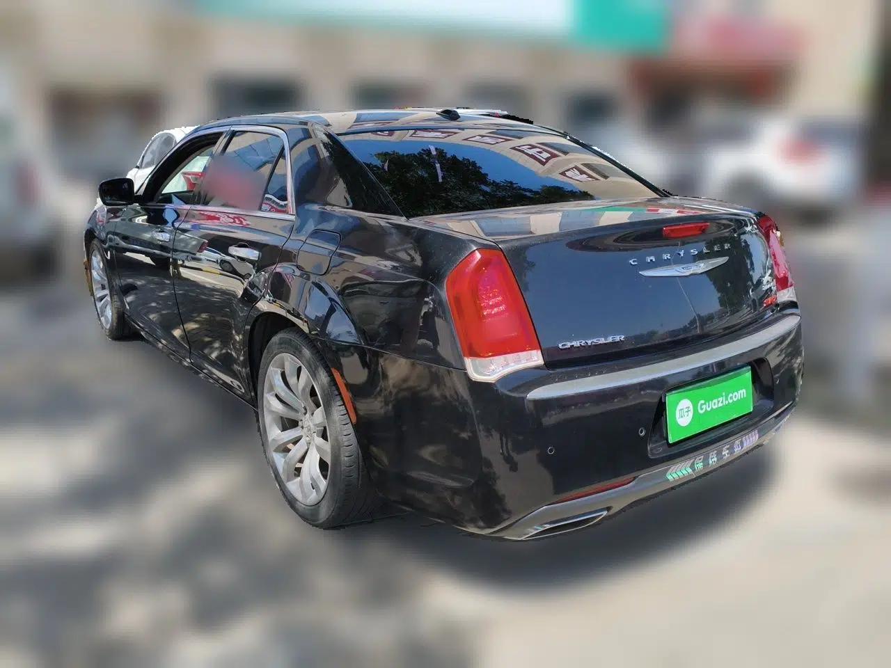 Chrysler 300C 2014 3.0L Excellence Edition — миниатюра 4