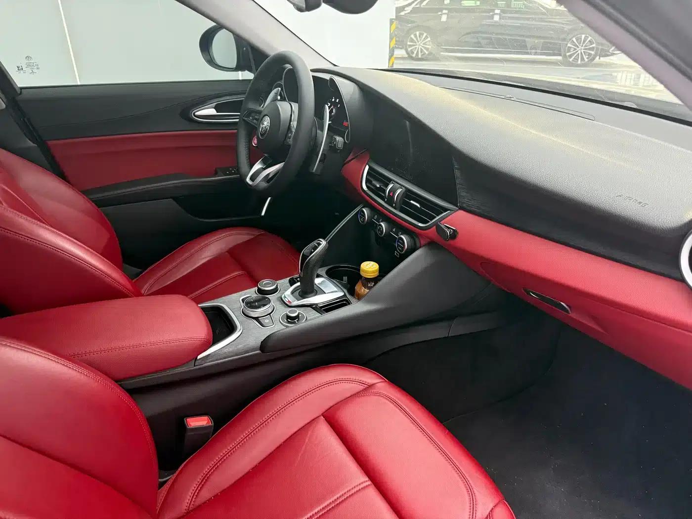 Giulia Juliet 2020 2.0T 280HP Luxury Edition — миниатюра 12