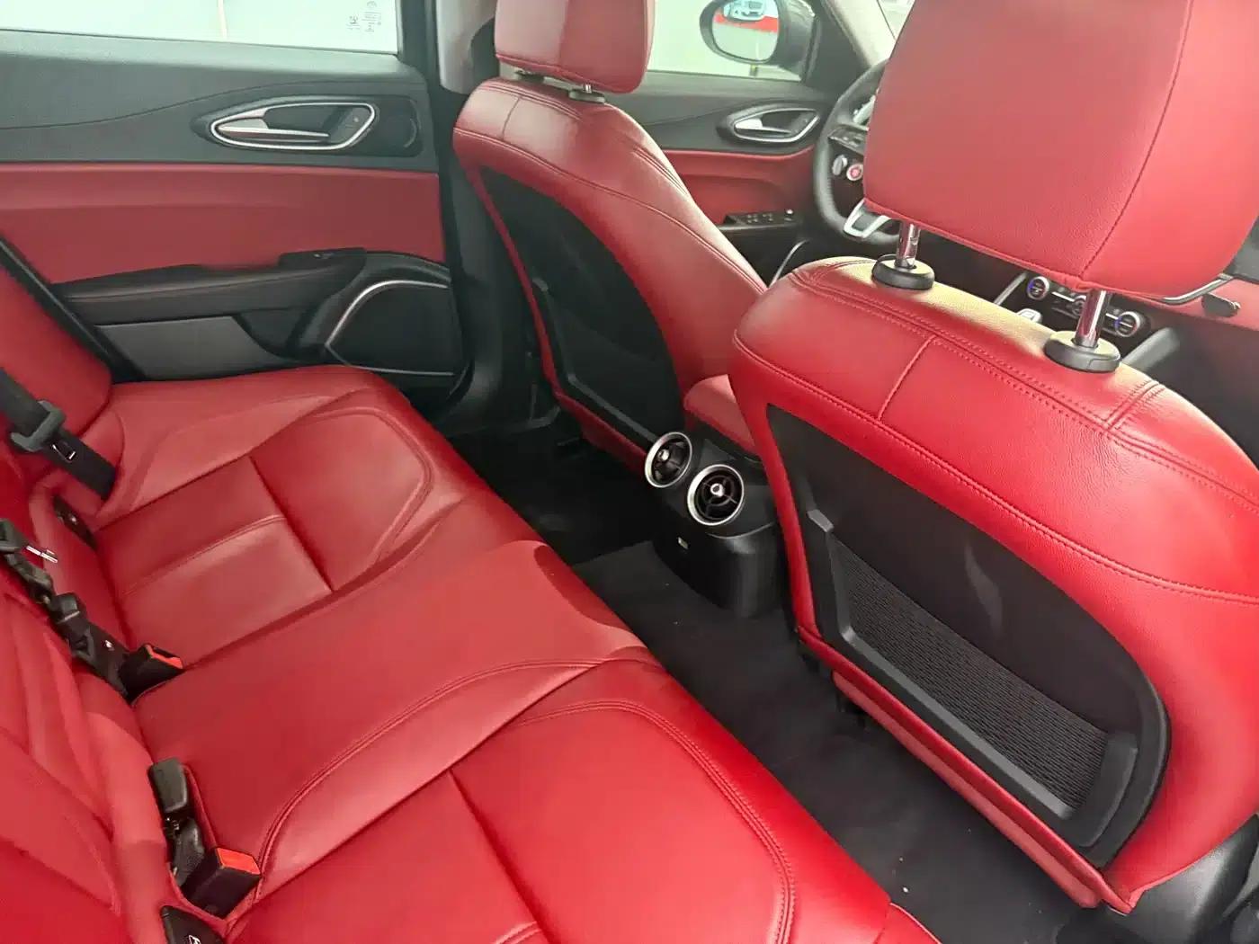 Giulia Juliet 2020 2.0T 280HP Luxury Edition — миниатюра 10