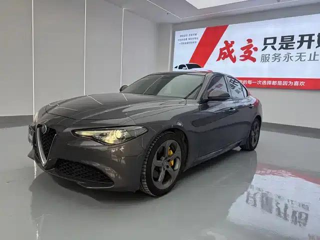 Giulia Juliet 2020 2.0T 280HP Luxury Edition