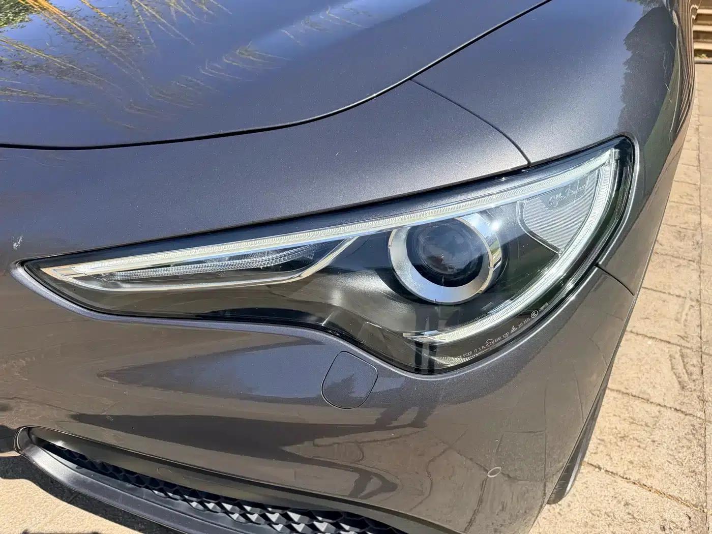 2020 Stelvio 2.0T 280HP Luxury Edition — миниатюра 9