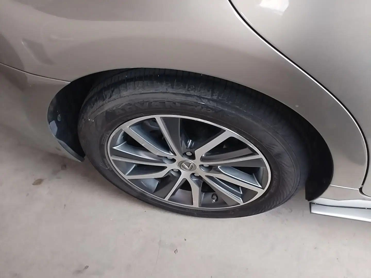 Lexus ES 2015 300h Comfort Edition — миниатюра 11