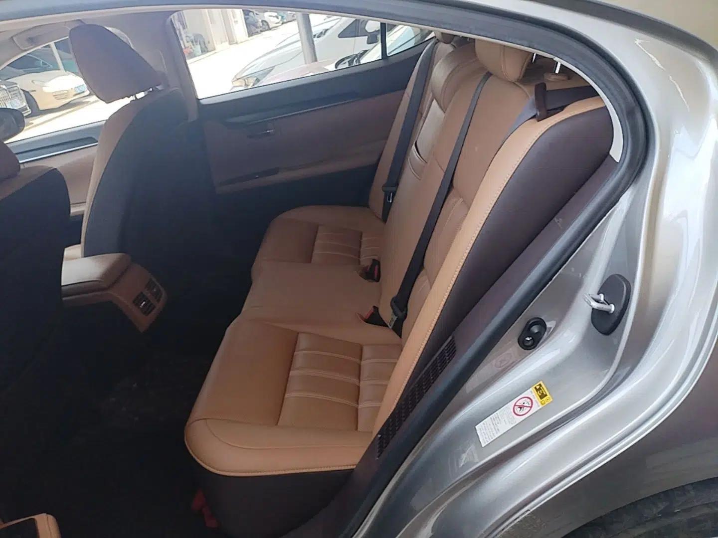Lexus ES 2015 300h Comfort Edition — миниатюра 20