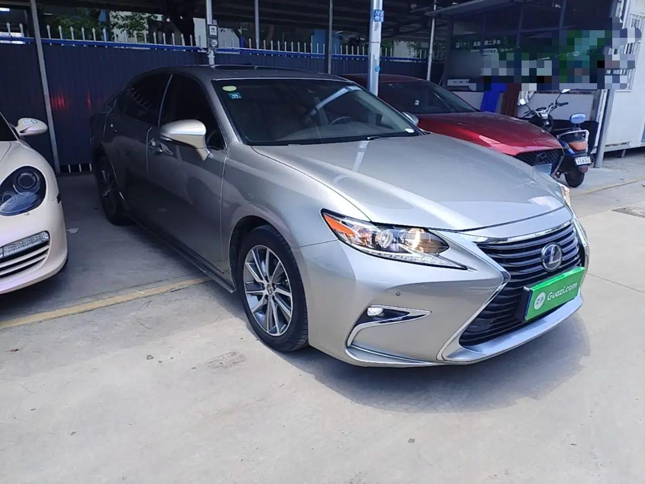 Lexus ES 2015 300h Comfort Edition — миниатюра 3