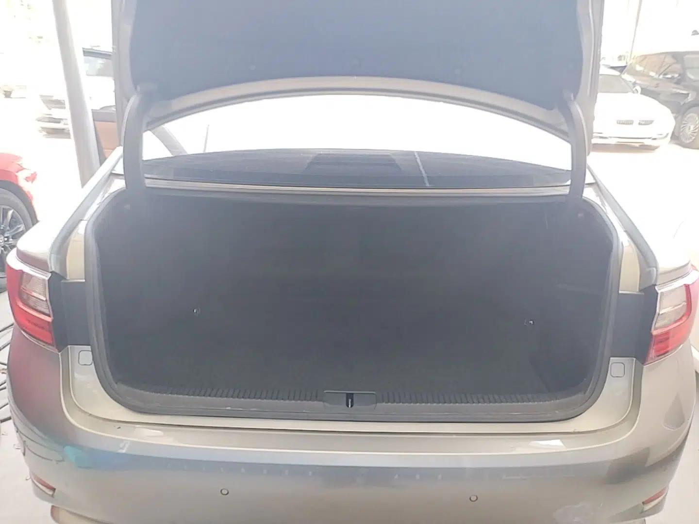 Lexus ES 2015 300h Comfort Edition — миниатюра 22