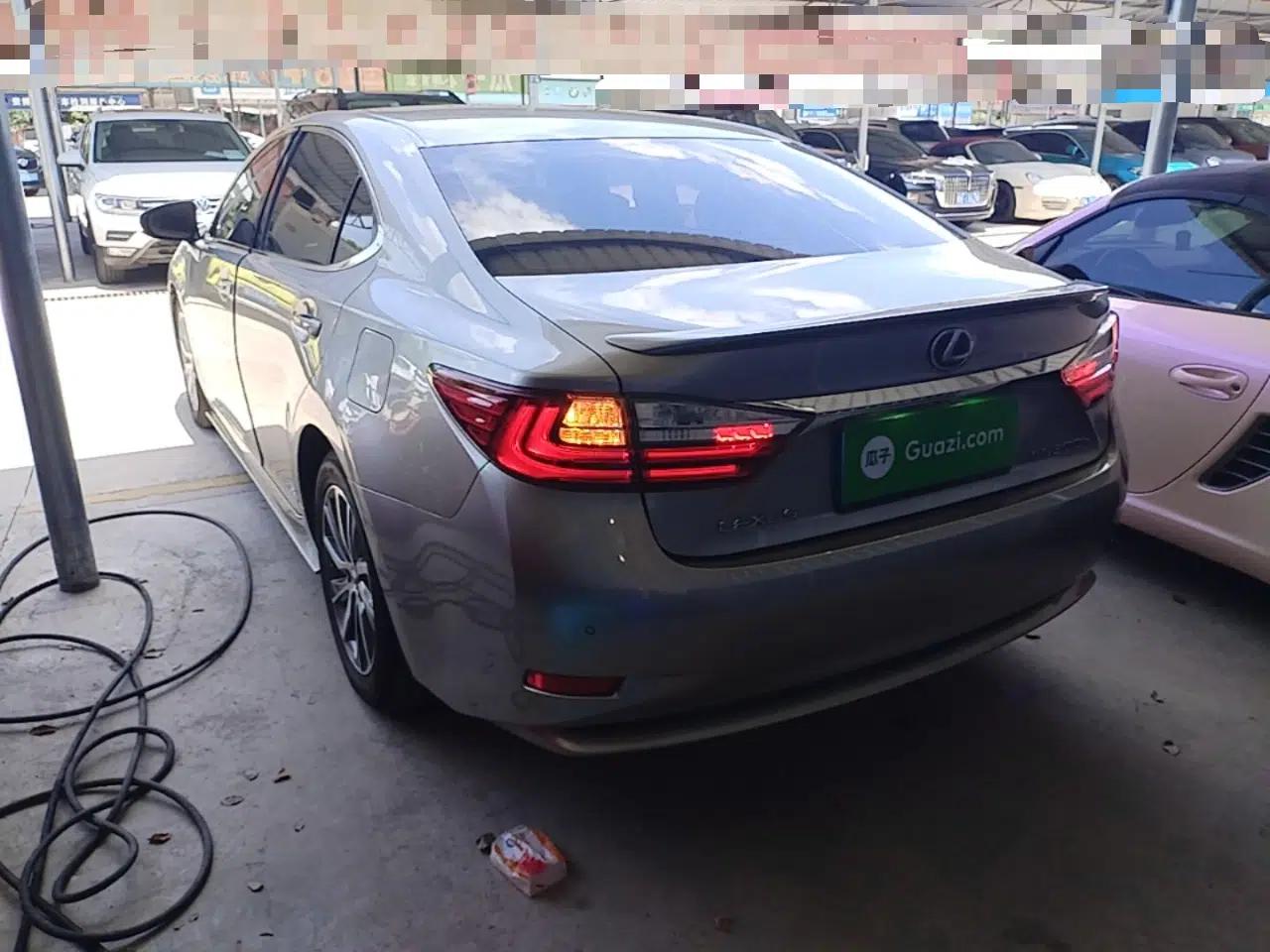 Lexus ES 2015 300h Comfort Edition — миниатюра 4