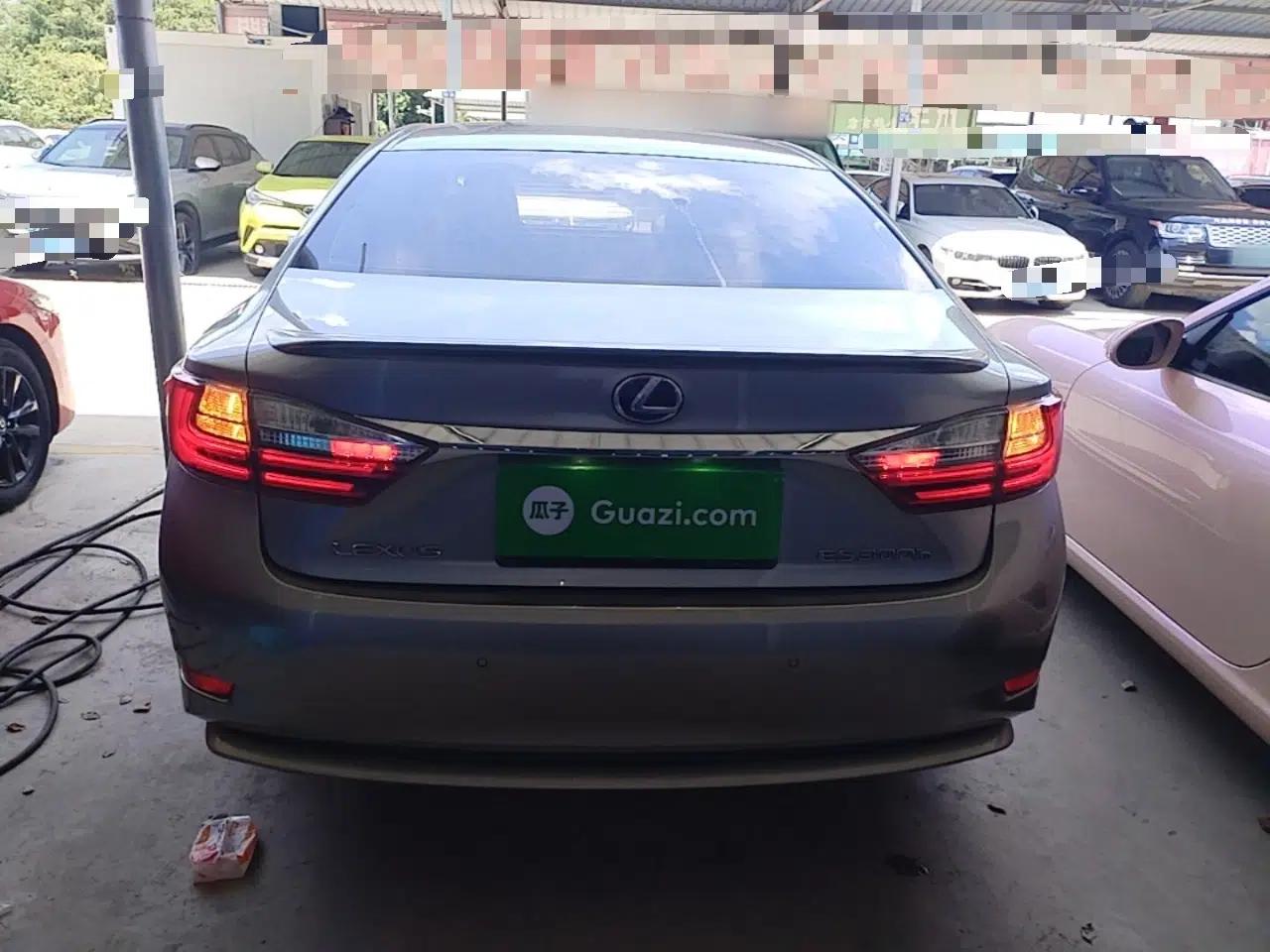 Lexus ES 2015 300h Comfort Edition — миниатюра 5