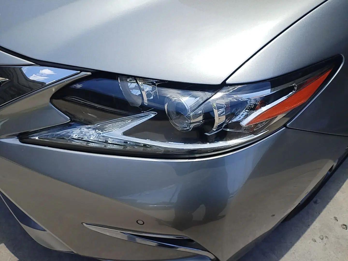 Lexus ES 2015 300h Comfort Edition — миниатюра 8
