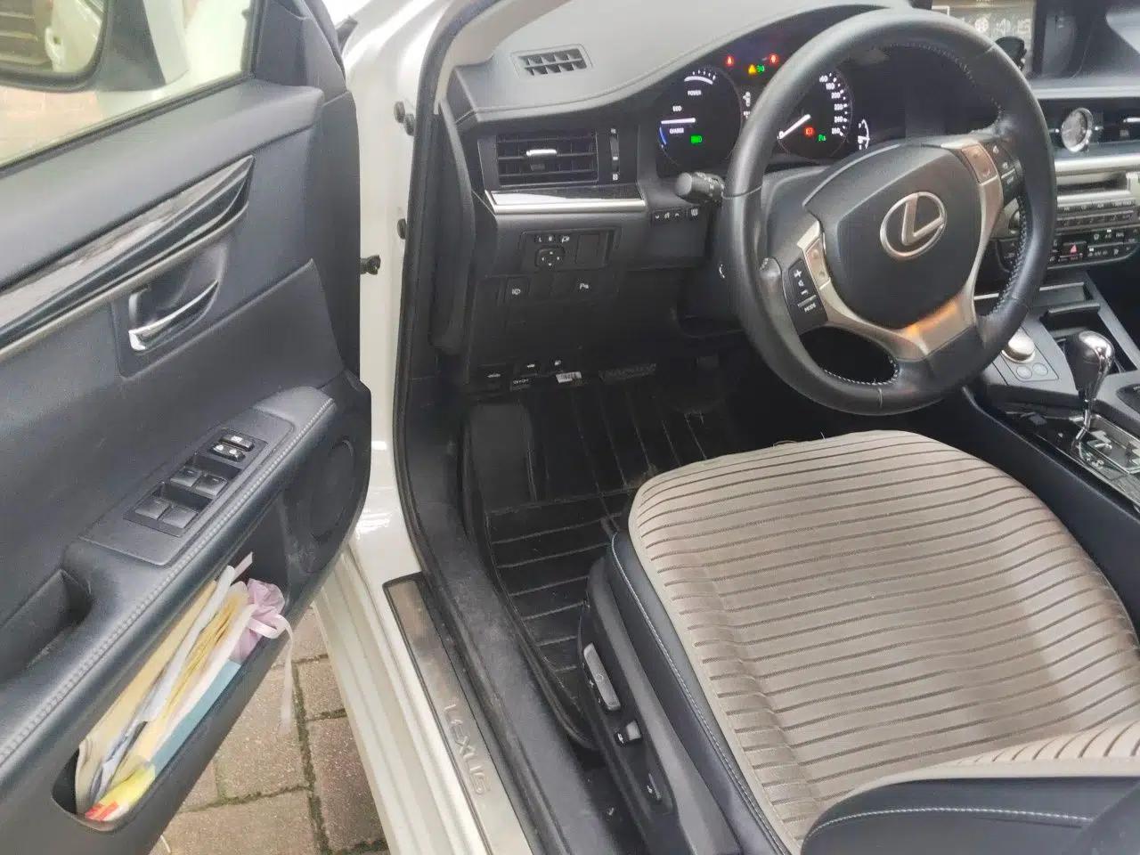 Lexus ES 2013 300h Elite Edition — миниатюра 16
