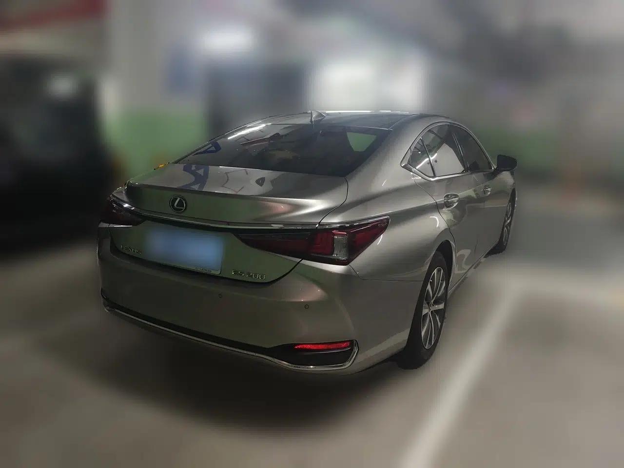 Lexus ES 2020 200 Excellence Edition — миниатюра 6