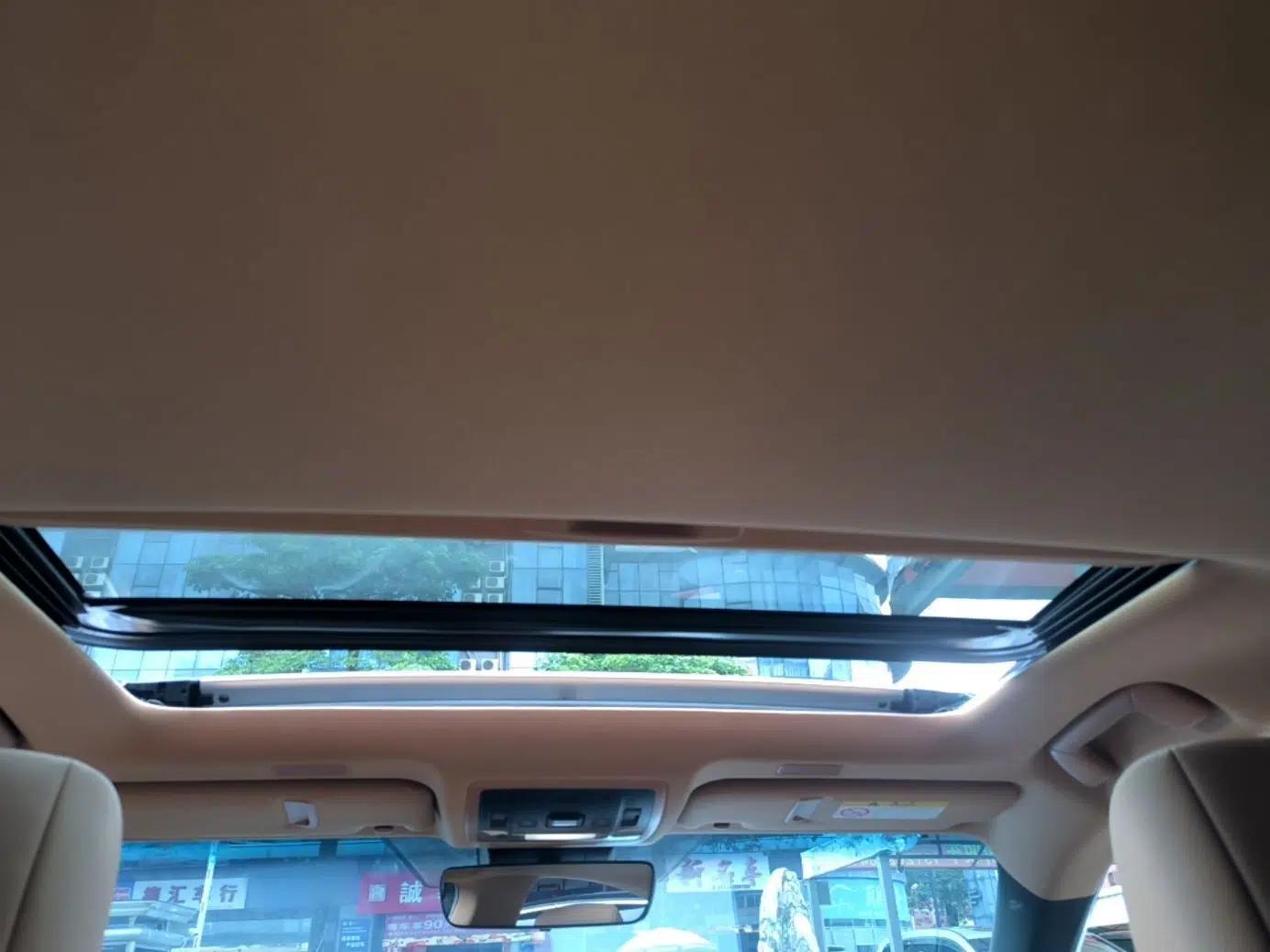 Lexus ES 2023 200 Excellence Edition — миниатюра 28