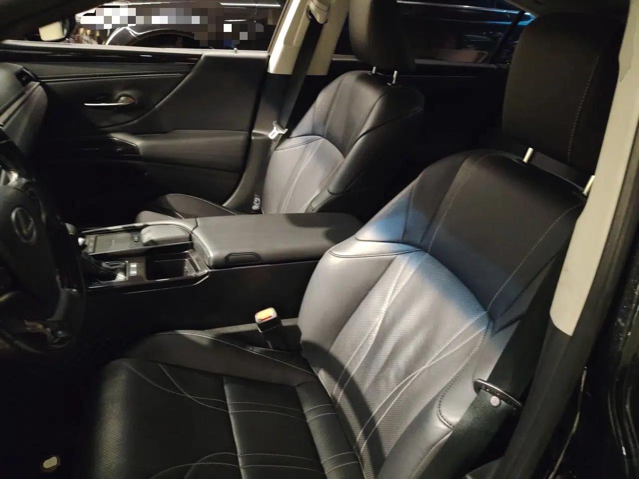 Lexus ES 2020 300h Premium Edition — миниатюра 15