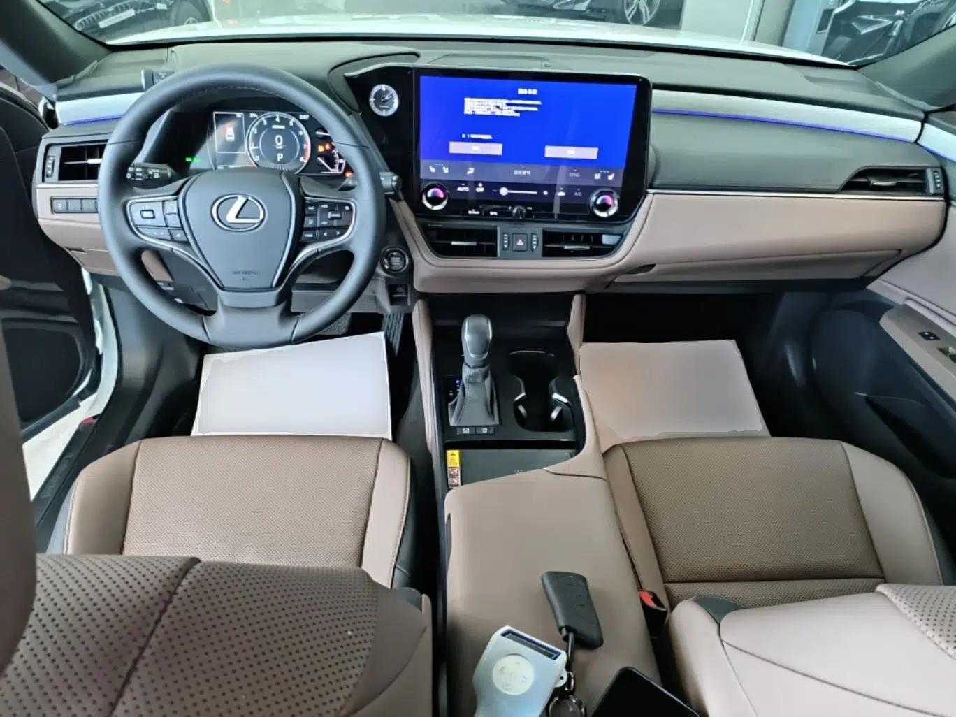 Lexus ES 2025 200 Premium Edition — миниатюра 12