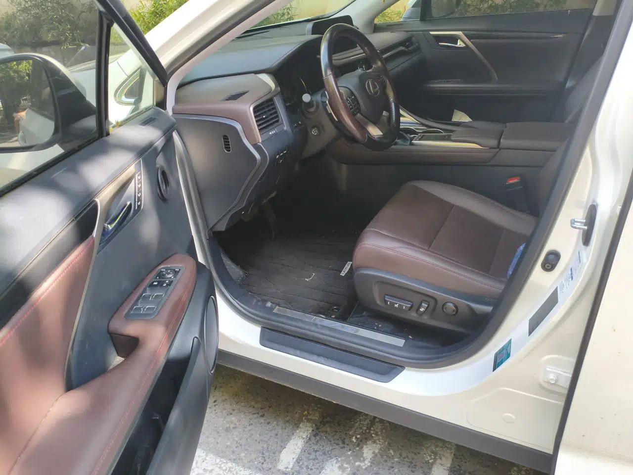 Lexus RX 2020 Facelifted 300 4x4 Elegant Edition — миниатюра 16