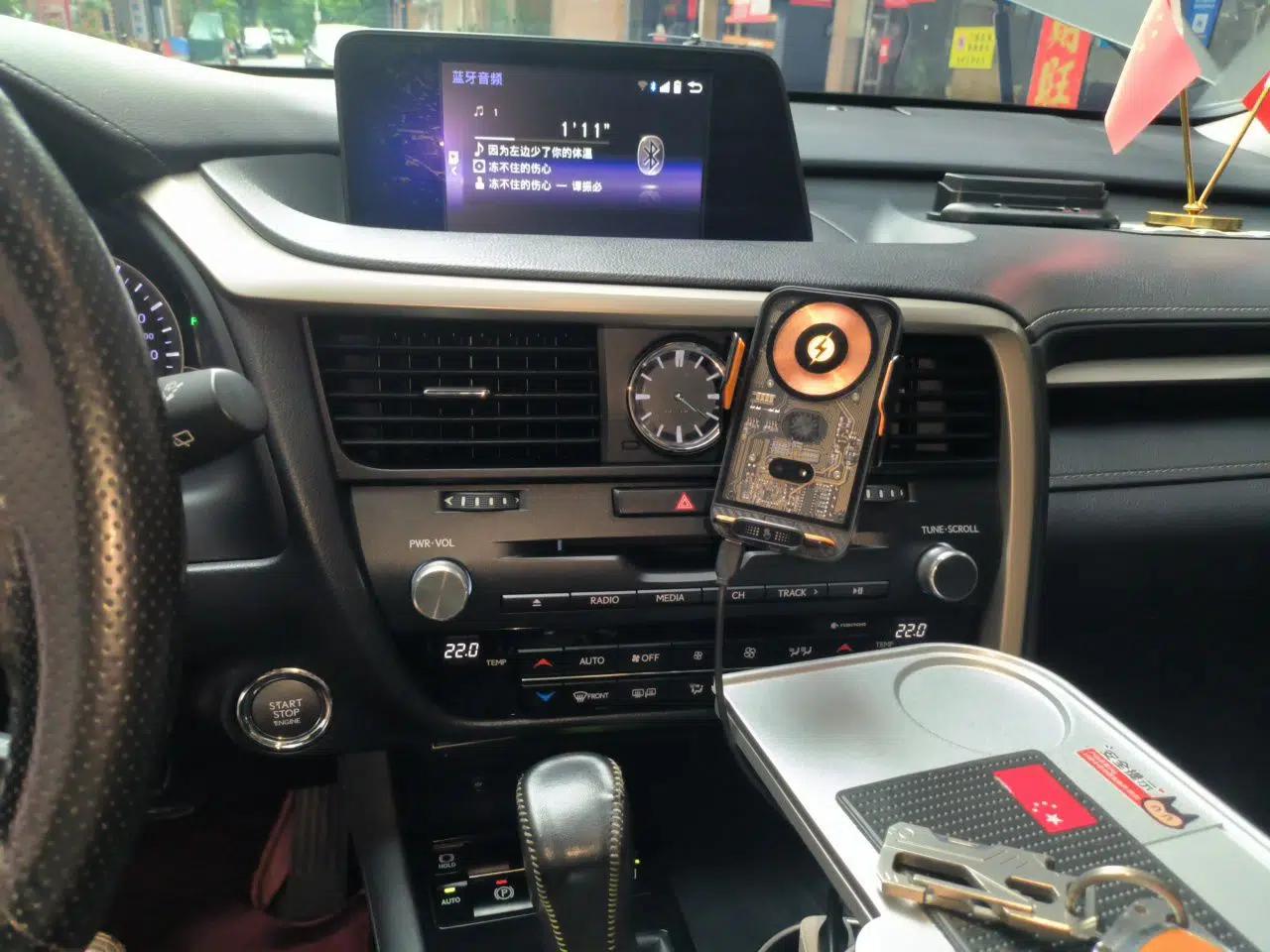 Lexus RX 2016 300 Two-Wheel Drive Comfort Edition China V Standard — миниатюра 13