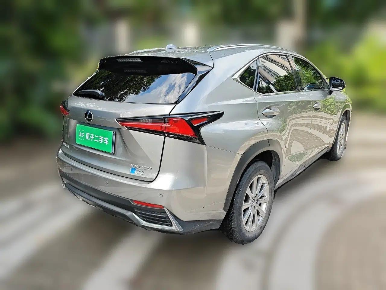 Lexus NX 2017 200 All-Wheel Drive Fēngshàng Edition — миниатюра 6