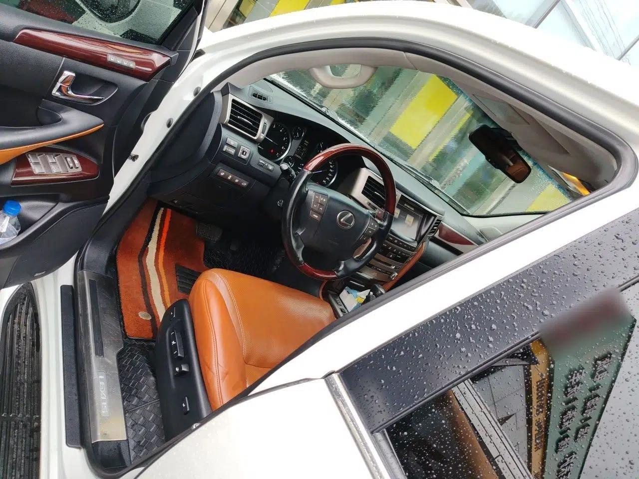 Lexus LX 2012 570 — миниатюра 16
