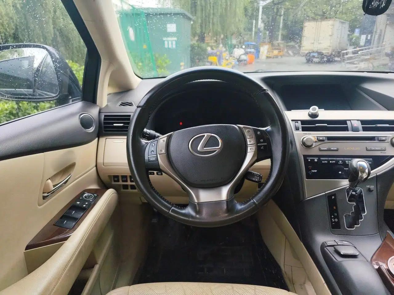 Lexus RX Classic 2012 270 Luxury Edition — миниатюра 10