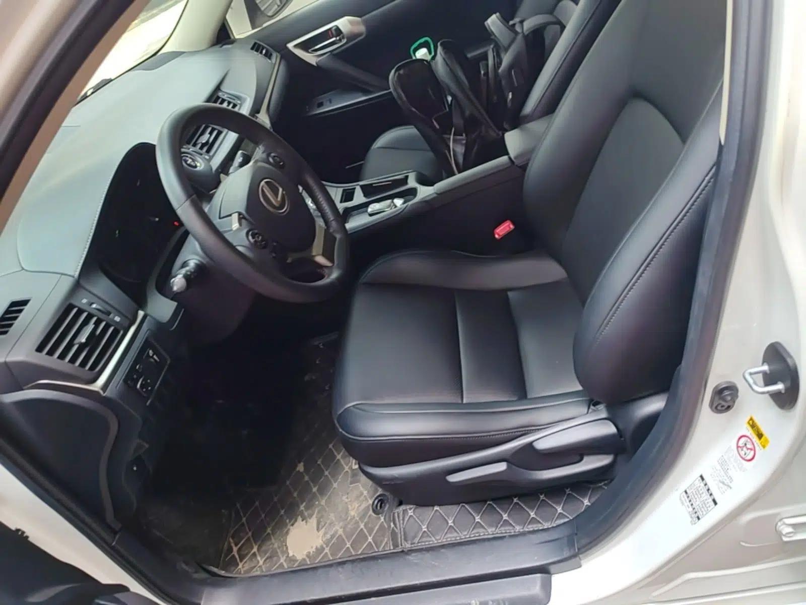 Lexus CT 2014 CT200h Elite Edition Monochrome — миниатюра 22