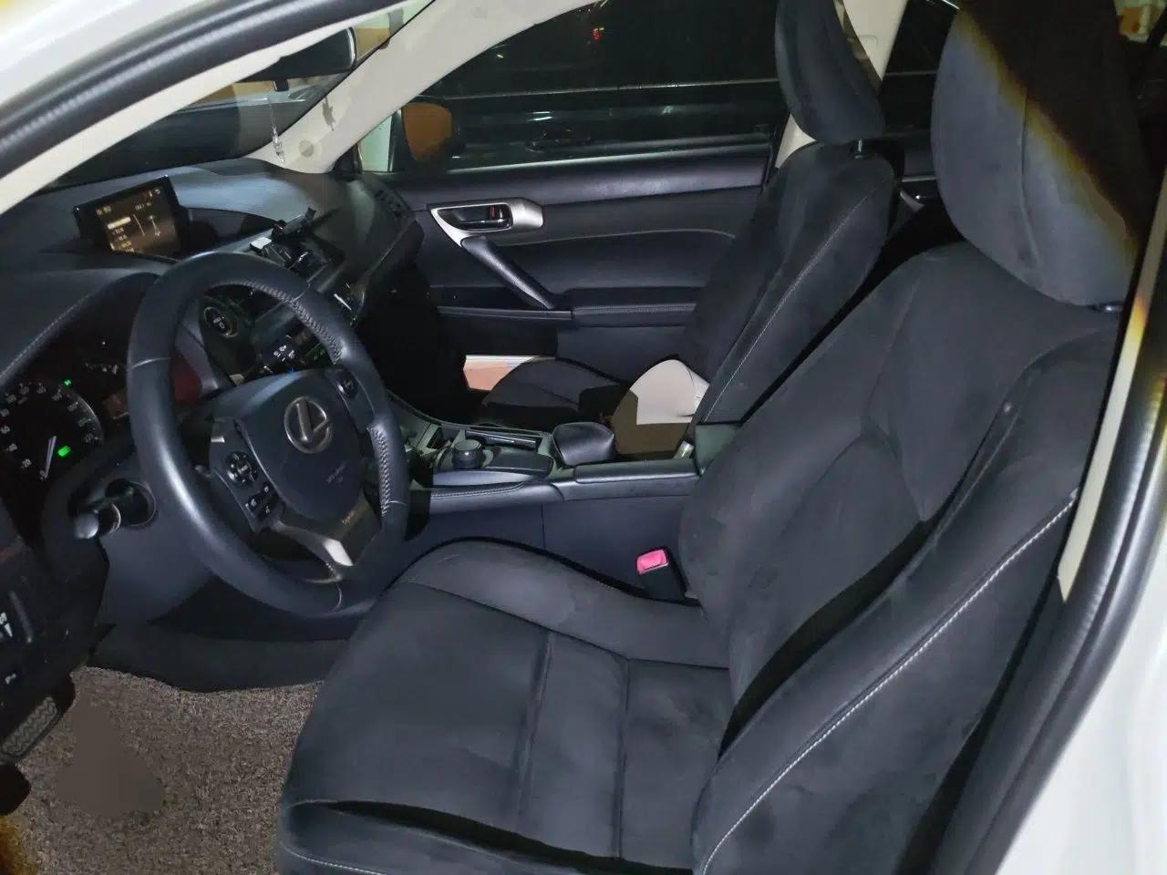 Lexus CT 2014 CT200h Comfort Edition Monochrome — миниатюра 15