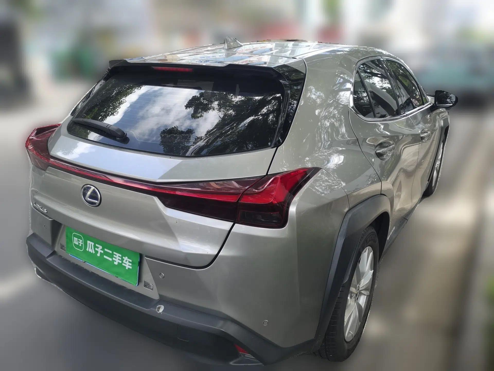 Lexus UX 2020 260h Explore & Adventure Edition — миниатюра 6