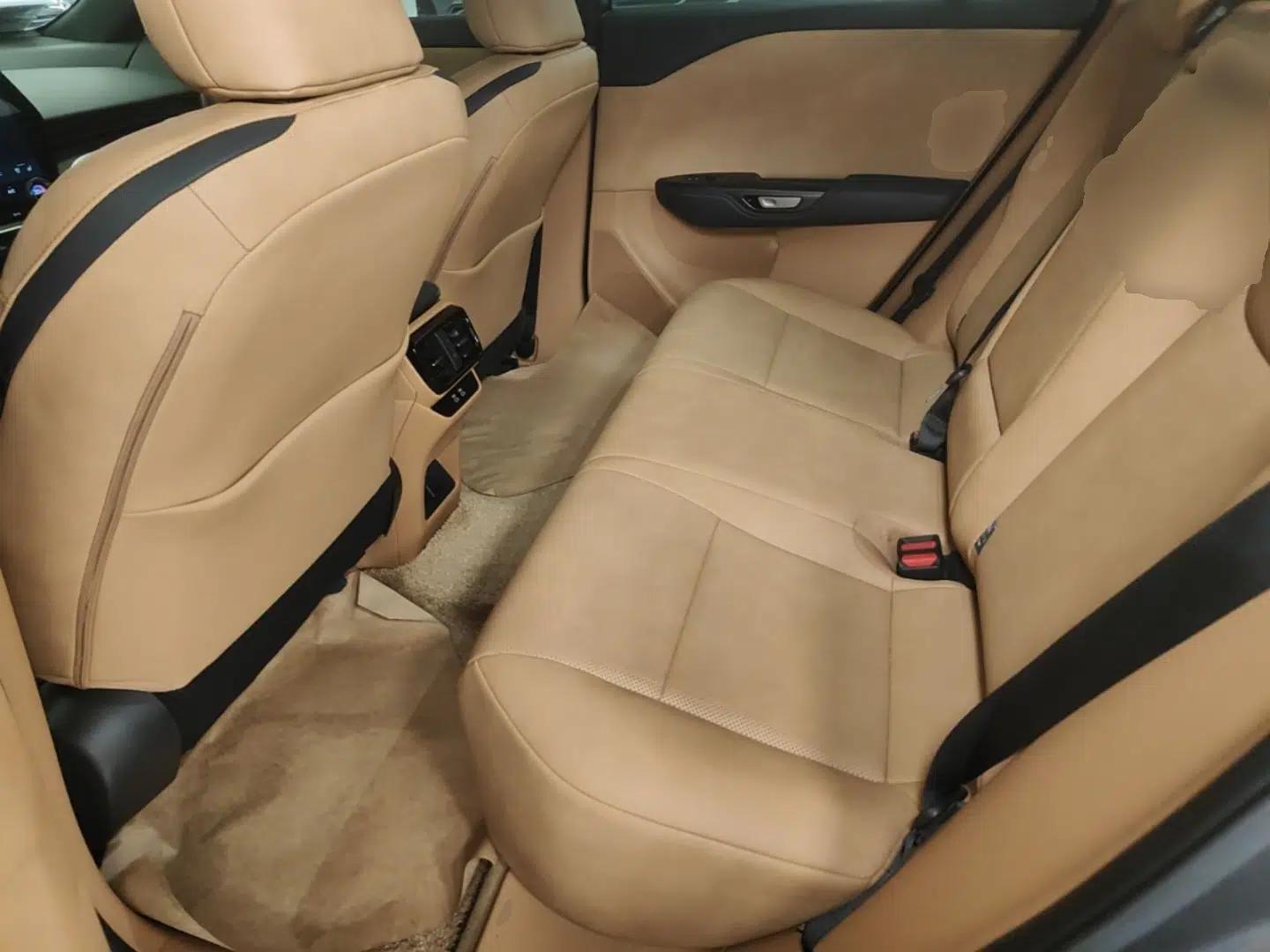 Lexus RZ 2023 450e All-Wheel Drive Luxury Edition — миниатюра 20