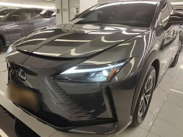Lexus RZ 2023 450e All-Wheel Drive Luxury Edition