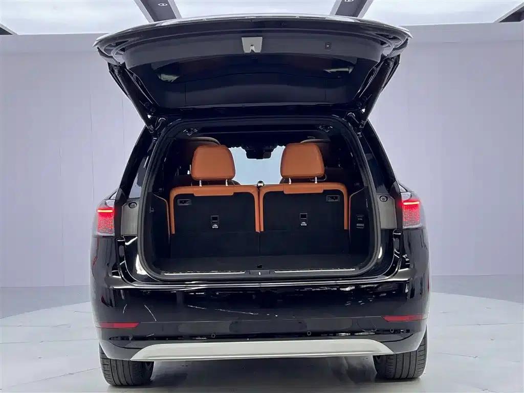 Wenjie M9 2024 Range Extended Max Edition 52kWh 6-Seater — миниатюра 13