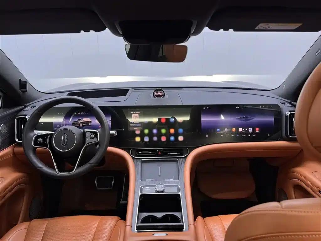 Wenjie M9 2024 Range Extended Max Edition 52kWh 6-Seater — миниатюра 15