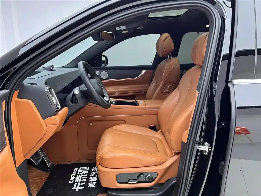 Wenjie M9 2024 Range Extended Max Edition 52kWh 6-Seater — миниатюра 18