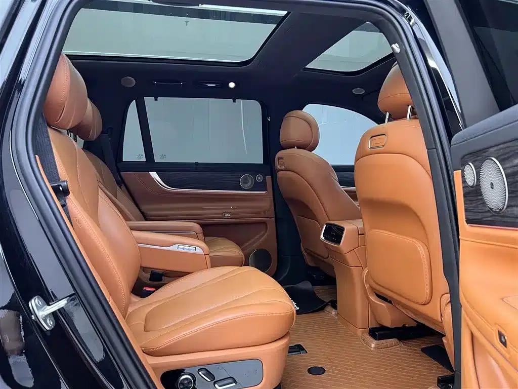 Wenjie M9 2024 Range Extended Max Edition 52kWh 6-Seater — миниатюра 23