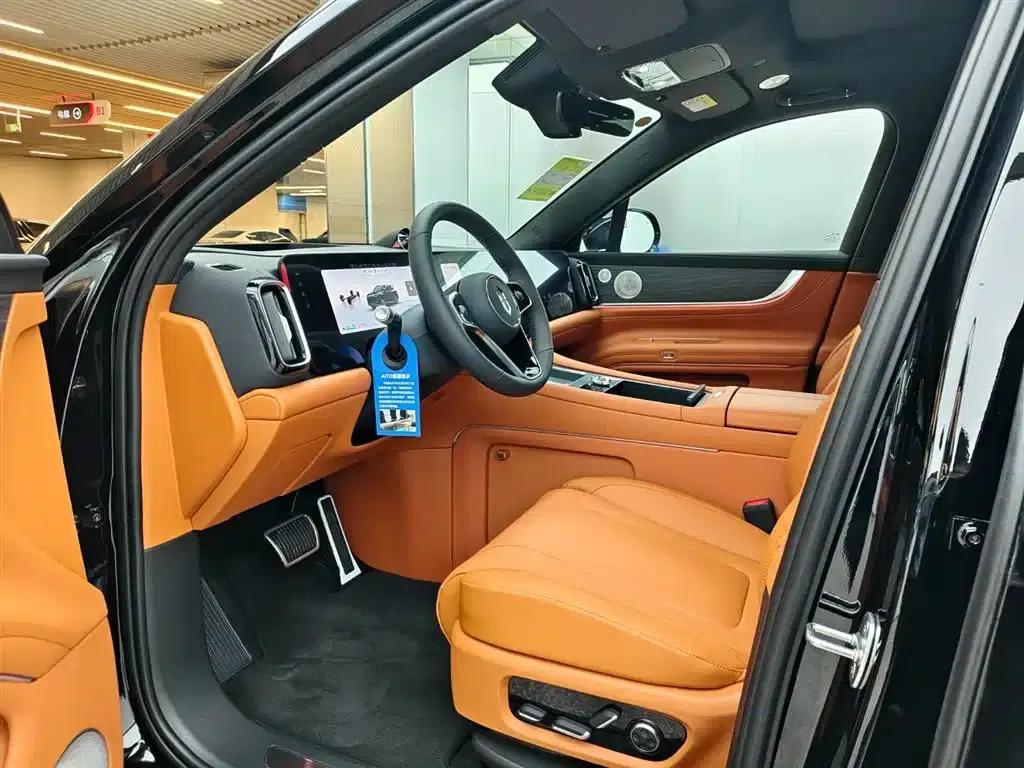 Wenjie M9 2025 Ultra Extended Range Edition 52kWh 6-Seat Version (192-line LiDAR) — миниатюра 6