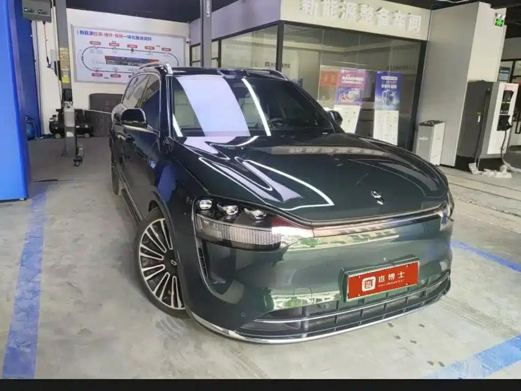 Wenjie M9 2024 Range Extended Max Edition 42kWh 6-Seater — миниатюра 1